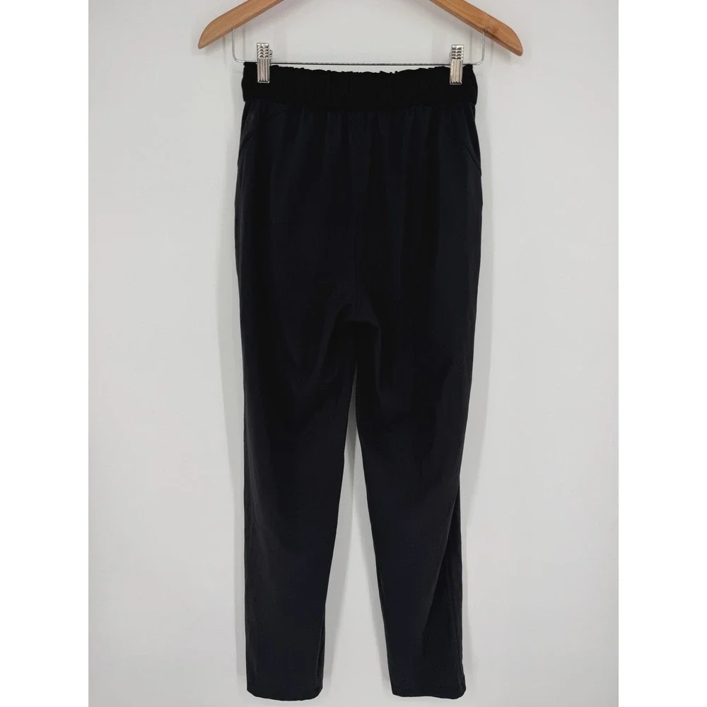 Lululemon Black Keep Moving Pants Sz 4 High Rise Relaxed
